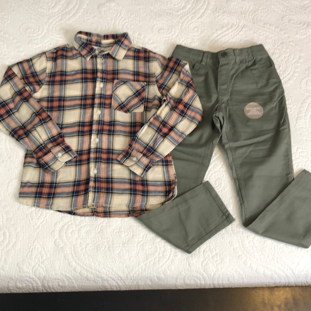 H&M Boys Plaid Shirt Long Sleeve Button / Olive Green Pullover Pants Size 7